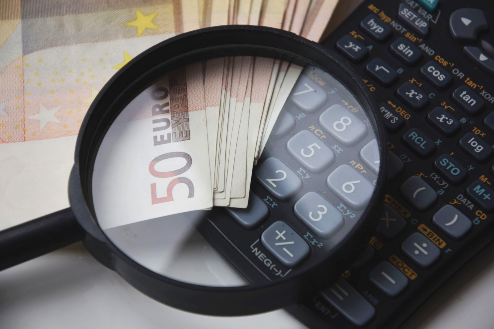La Generalitat ajorna fins al 2021 la pujada de la taxa turística i amplia la moratòria de pagament 
