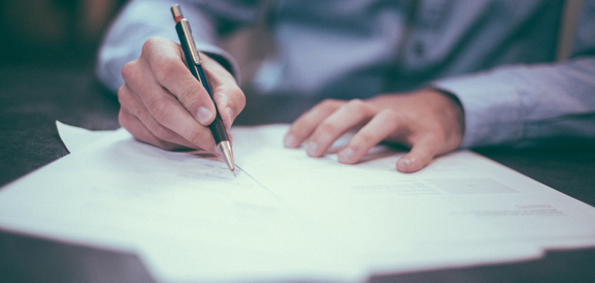 Ajuts per a la contractació de majors de 45 anys 